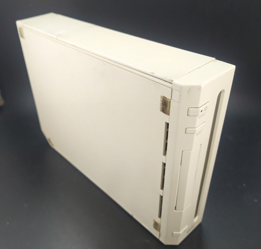 Nintendo Wii CONSOLE (Category: Nintendo) located in Manila. Submitted by ace.hobbies (Listing ID 1425274968, Image 3). Description: 🏷️ Item for Sale Nintendo Wii CONSOLE 🔎 Item Description: - Console only. No other accessories included - Working 📸📦 Picture of actual item. Due to the varied lighting techniques used in the photography, actual item might differ slightly in paint hue. .