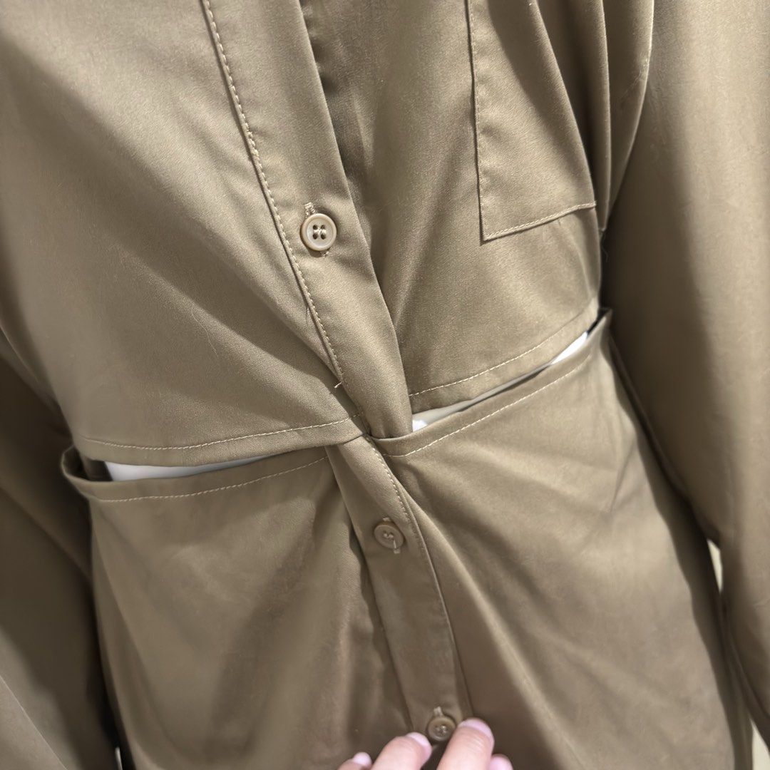 Olive Green Shirt Dress (Category: Dresses) located in Quezon City. Submitted by jemgemsph (Listing ID 1425416767, Image 2). Description: No issue Like new Complete buttons .