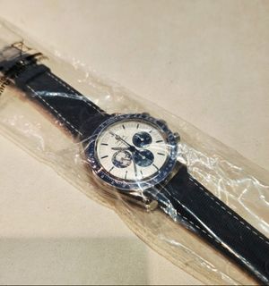 （分類：）位於 。 由 welltimepiece 提交（商品編號 1425359791，圖片 1）。簡介： 。