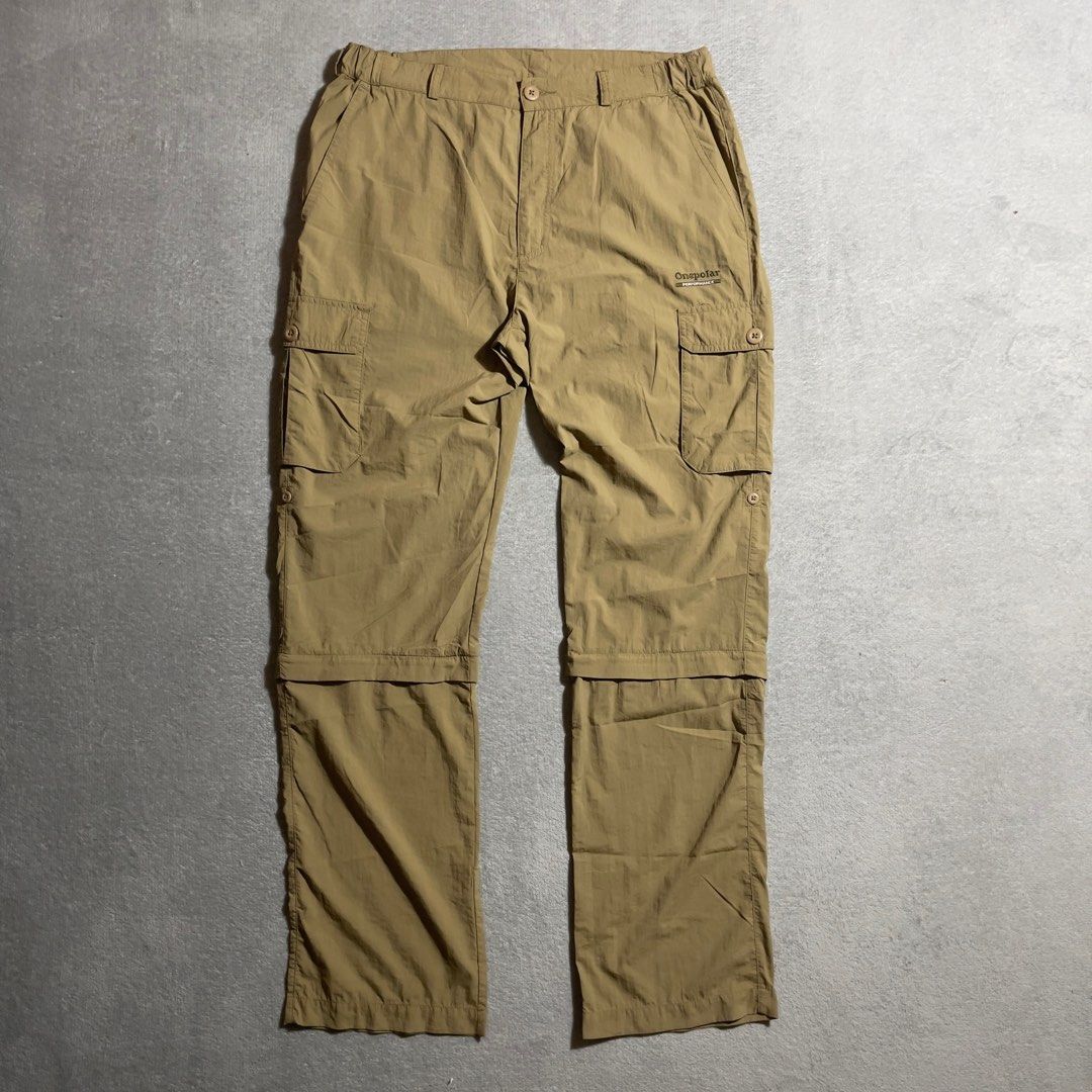 ONE-POLAR TREKKING PANTS SIZE MEDIUM (Category: Jeans) located in Villaverde. Submitted by bakatzy_secondhand_garments (Listing ID 1425429285, Image 2). Description: SIZE 32-35 NO FLAWS STILL IN EXCELLENT AND PRESENTABLE CONDITION .