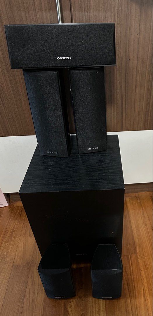 Onkyo 5.1 system408812549151795206