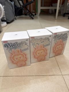 （分類：）位於 。 由 dustc 提交（商品編號 1425415713，圖片 1）。簡介： 。