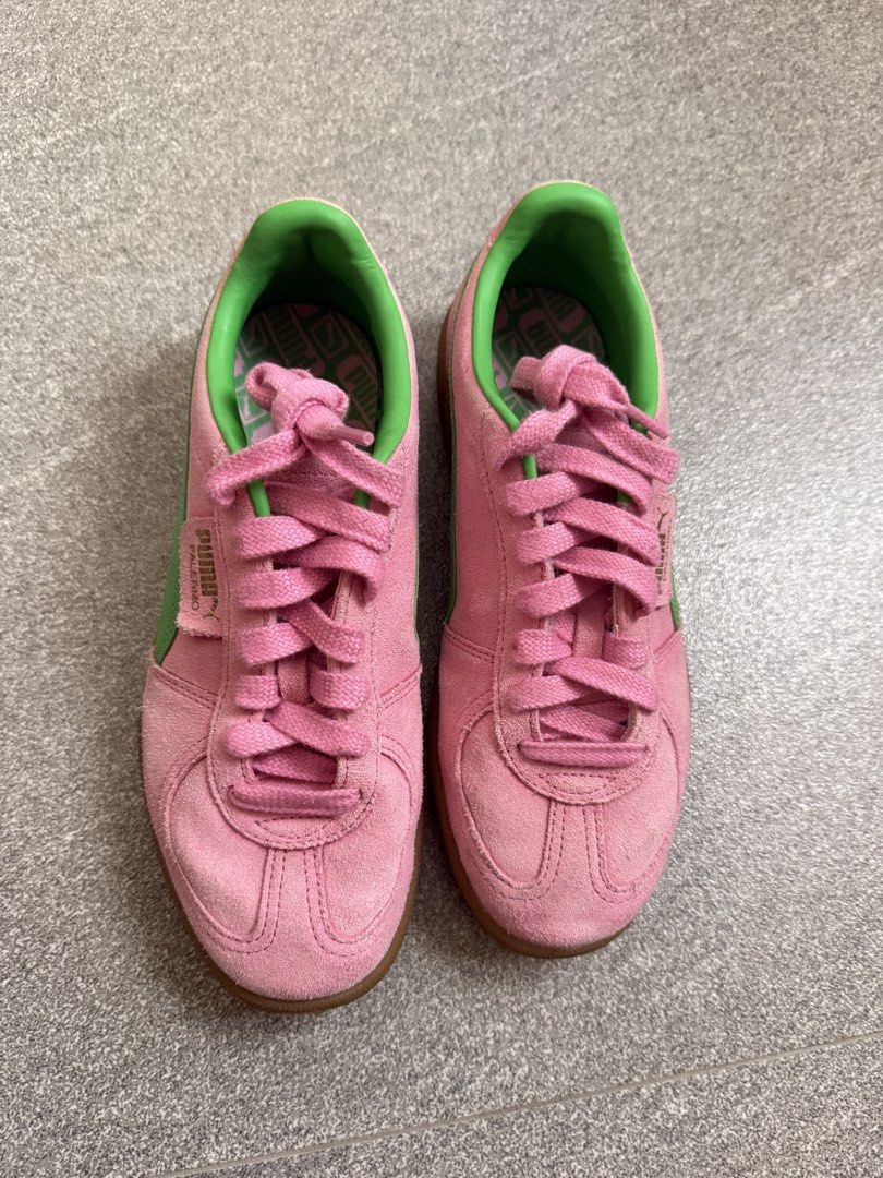 Puma Palermo Pink (Size 7) Negotiable (Category: Sneakers) located in Abucay. Submitted by norriene (Listing ID 1425315610, Image 1). Description: Puma Palermo Color: Pink with Green (Dua lipa) Price: 3,999 (negotiable for sure buyers) Condition: barely used. no heel drags RFS: need funds for law school if you need the box, i can giveit to follow kasi nasa province.