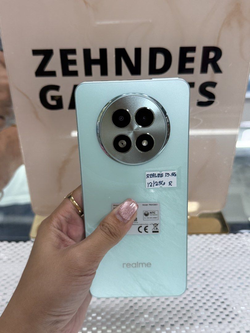 Realme 13 5G 12GB/256GB (Category: Realme) located in San Juan City. Submitted by desireebayal96 (Listing ID 1425305087, Image 1). Description: REALME 13 5G * 12/256GB * 50MP * 5000mAh * DUAL SIM * 120Hz * OPENLINE * 98% SMOOTH * NO ISSUE * NO HISTORY OF REPAIR * UNIT ONLY OPEN FOR COD SAME DAY DELIVERY PLUS SHIPPING FEE MESSAGE ME DIRECTLY FOR MORE INFO Store located📍2nd floor Vmall Greenhills Shopping Center Thank you for checking out Zehnder 