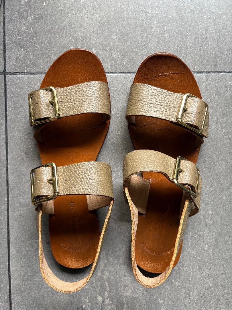 Renegade Folk Elation Sandals (Category: Flats & Sandals) located in Pasig City. Submitted by blt78 (Listing ID 1425272841, Image 2). Description: Size 9 Color Olive Comes with original box Minor flaw on the sole but unnoticeable when worn .