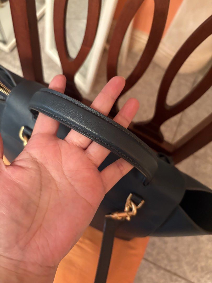Rush for sale Authentic Celine Belt Bag (Category: Luxury Bags & Wallets) located in Muntinlupa City. Submitted by marj.aaquino (Listing ID 1425359845, Image 3). Description: Rush Sale authentic celine belt bag no flaws. Original. Money back if proven fake.