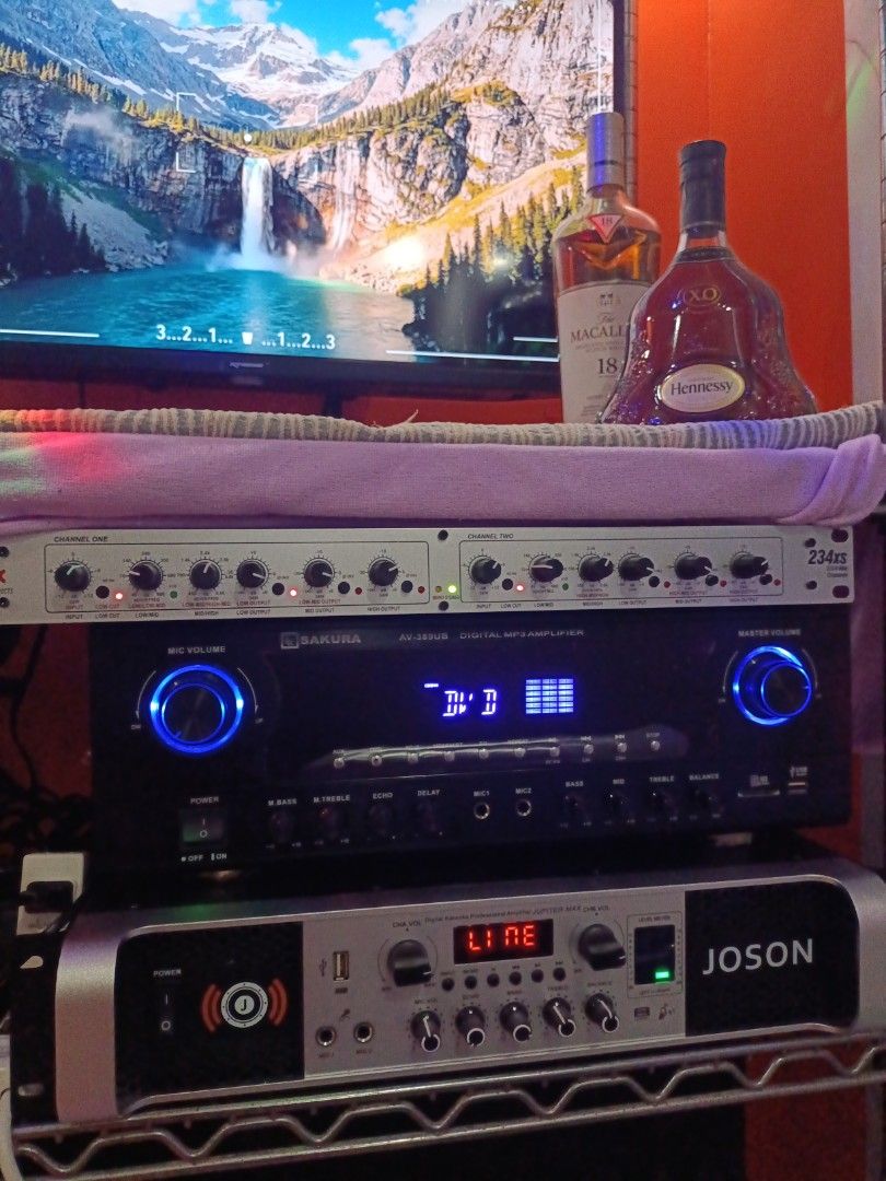 Sakura Amplifier AV-389-UV (Category: Soundbars, Speakers & Amplifiers) located in San Pedro. Submitted by kanor1234 (Listing ID 1425353869, Image 3). Description: original sakura av- 389 ub almost brandnew 1 week pa lang..benta ko na d rin magamit..masakit daw sa dibdib sabi anak ko.