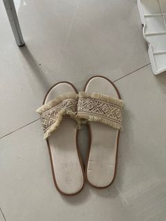 （分類：）位於 。 由 elephanthei 提交（商品編號 1425335909，圖片 1）。簡介： 。