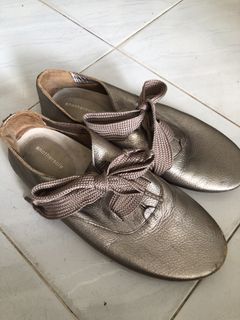 (Kategori: ) berada di . Dikirim oleh konila (ID iklan 1425322576, Gambar 1). Deskripsi: .