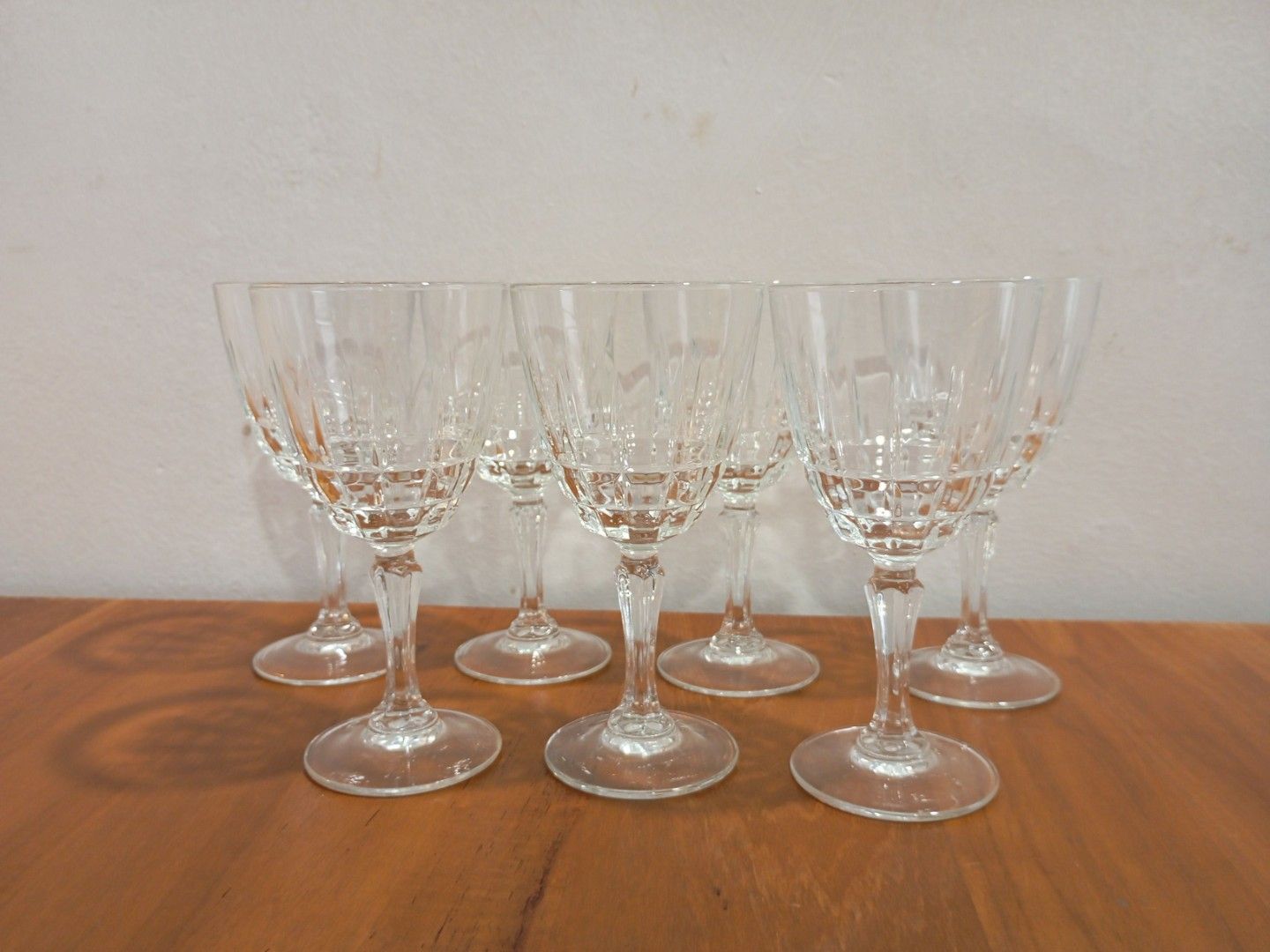 Set of 7  Wine Glasses