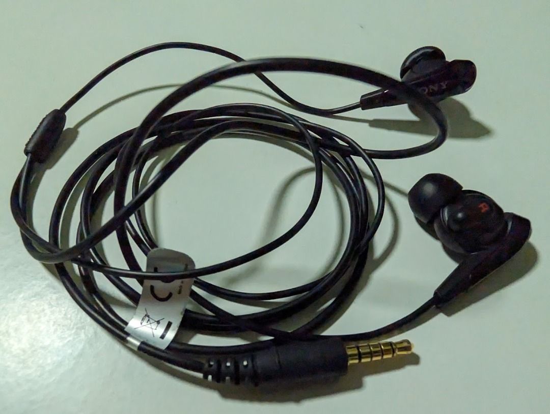 Sony Earphone for sale