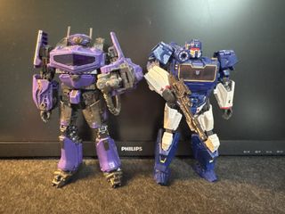 Transformers Studio Series Leader Class The Movie Soundwave, Hobbies ...