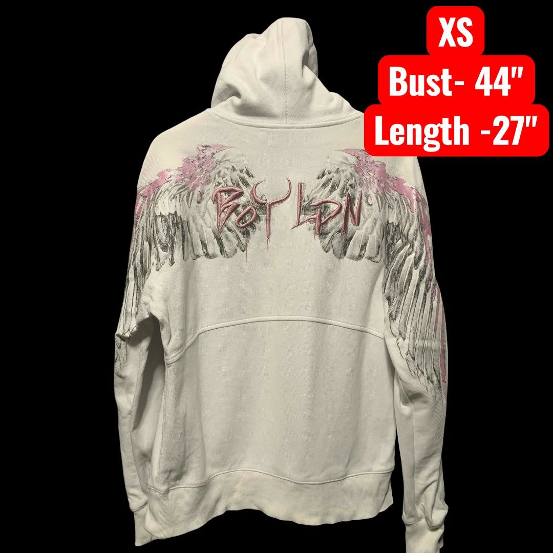 Trifted ukay ukay (Category: Coats, Jackets and Outerwear) located in Manila. Submitted by zjapparel (Listing ID 1425404204, Image 2). Description: .