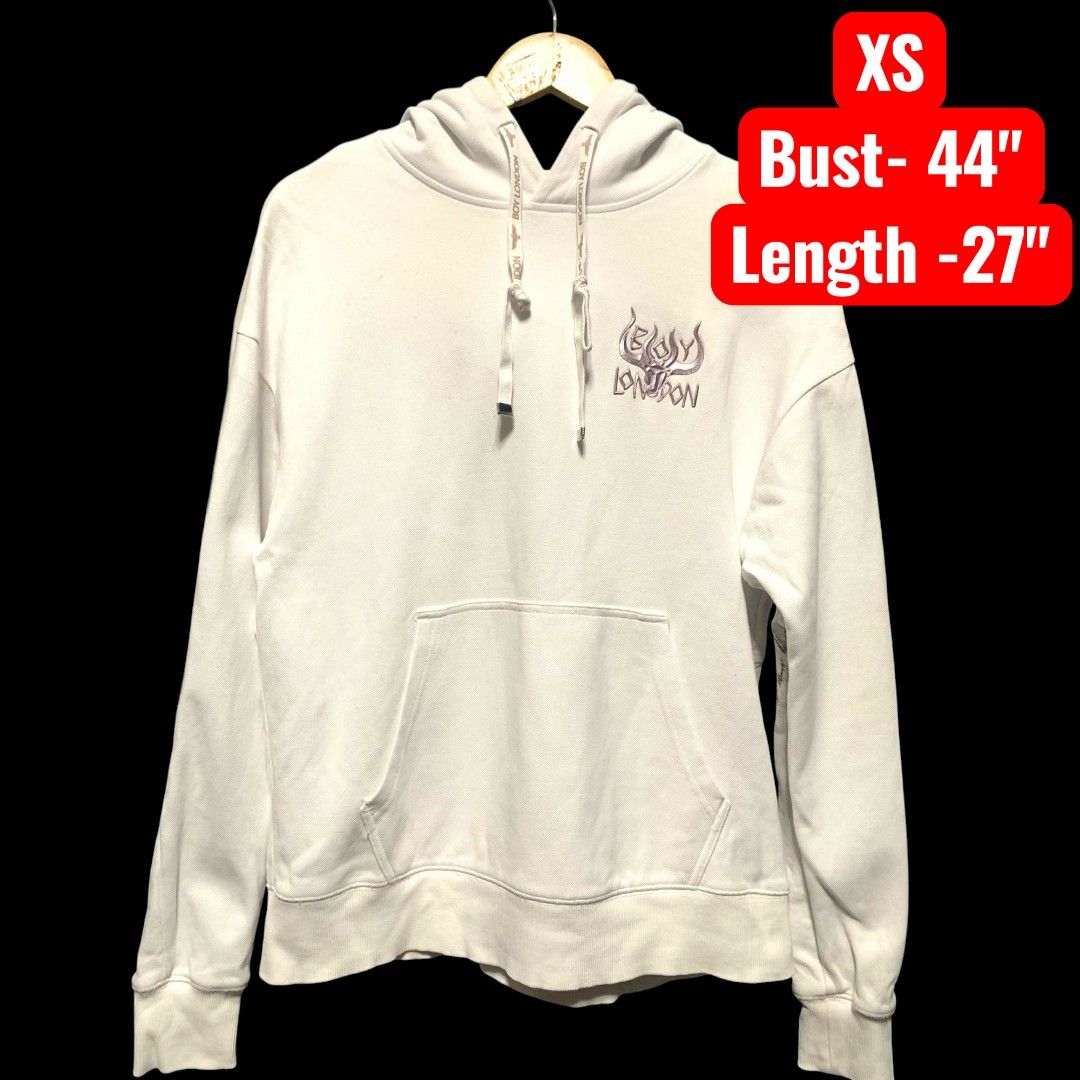Trifted ukay ukay (Category: Coats, Jackets and Outerwear) located in Manila. Submitted by zjapparel (Listing ID 1425404204, Image 3). Description: .