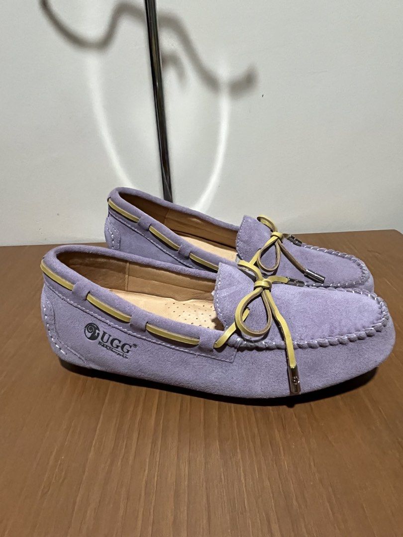 UGG DKS Sheepskin Lavender Loafers (Category: Loafers) located in Tarlac. Submitted by jclections (Listing ID 1425410069, Image 1). Description: .