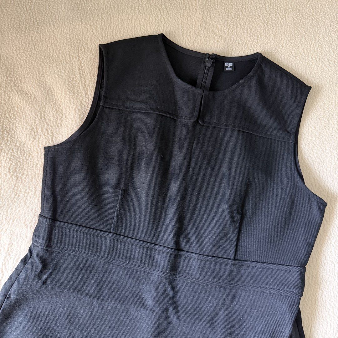 BNEW Uniqlo Double Face Mini Dress - Medium (Category: Dresses) located in Quezon City. Submitted by helloherl_ (Listing ID 1425280650, Image 2). Description: Brand new w/o tag (just removed it) RFS: Not my style .