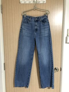 (Category: ) located in . Submitted by ningtendooo (Listing ID 1425382991, Image 1). Description: .