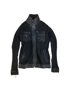 (Category: ) located in . Submitted by clothesfind (Listing ID 1425362026, Image 1). Description: .