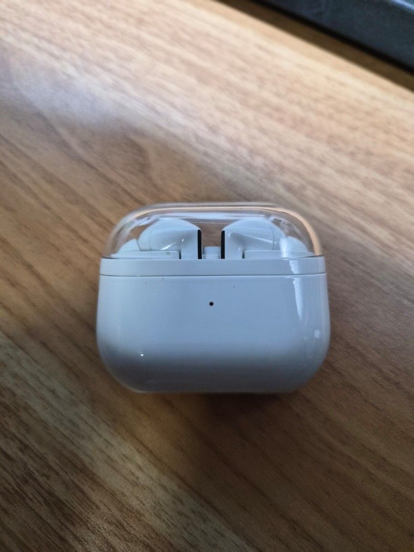 Wireless Earbuds with Charging Case