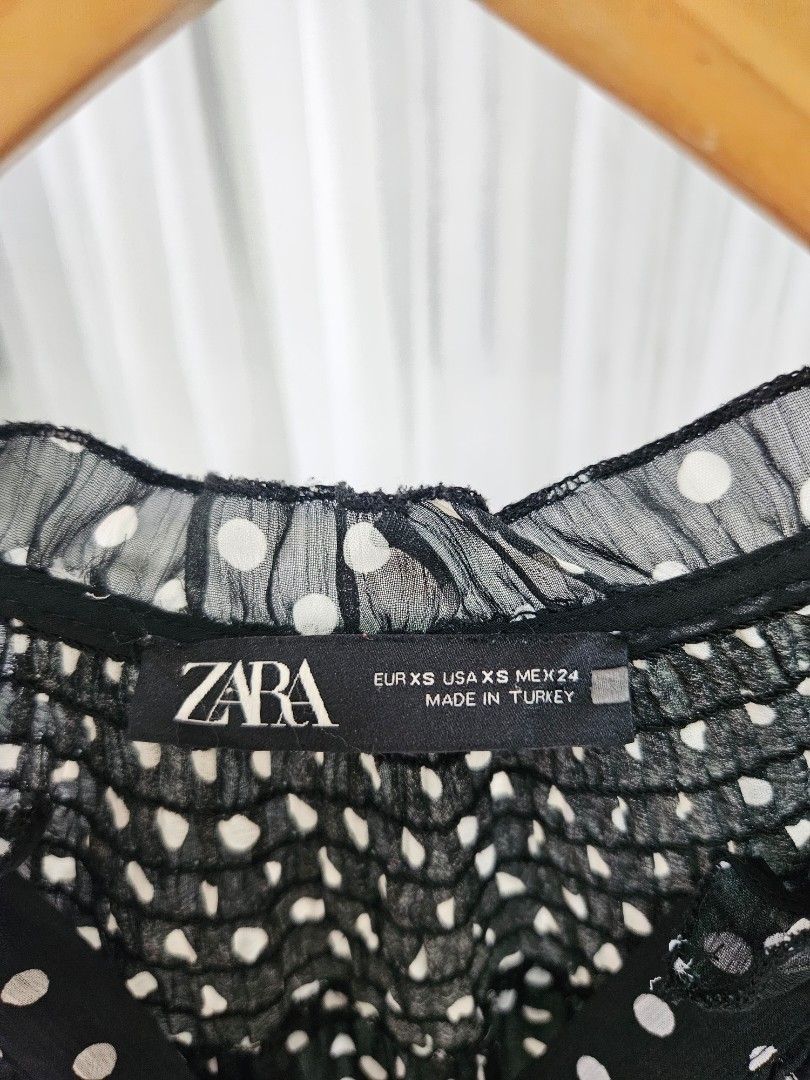 Zara Polka Dot Maxi Dress (Category: Dresses) located in Manila. Submitted by .decluttered (Listing ID 1425309887, Image 2). Description: Will fit XS-S. Very elegant. No when worn picture..