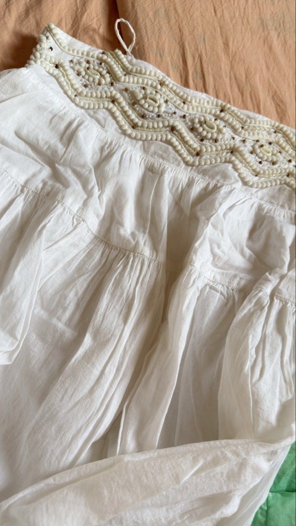 Zara White boho Mini Dress (Category: Dresses) located in Caloocan City. Submitted by athenaxartemis (Listing ID 1425401794, Image 2). Description: .