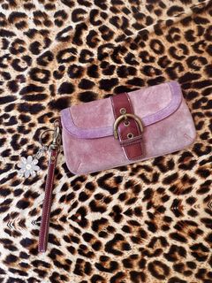 (Category: ) located in . Submitted by dreamgirlcloset (Listing ID 1425628691, Image 1). Description: .