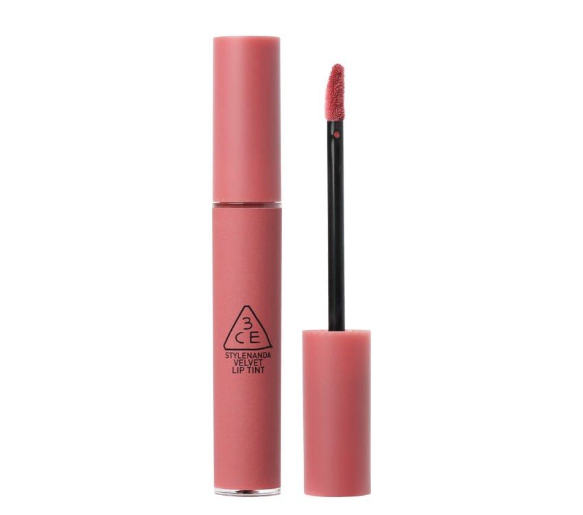3CE Stylenanda Velvet Lip Tint (2pcs) (Category: Makeup) located in Plaridel. Submitted by juliaco08 (Listing ID 1425629425, Image 1). Description: BUNDLE.