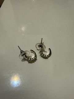 （分類：）位於 。 由 glazedonut93435 提交（商品編號 1425603395，圖片 1）。簡介： 。