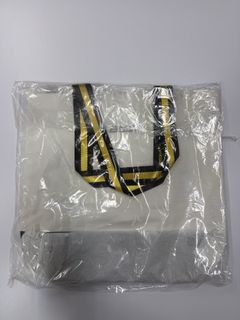 （分類：）位於 。 由 ballballcat2 提交（商品編號 1425528843，圖片 1）。簡介： 。
