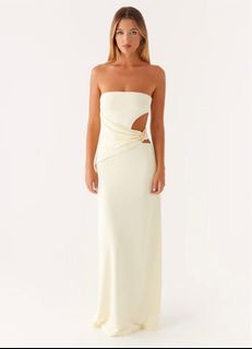 (Category: ) located in . Submitted by shopsoph (Listing ID 1425560883, Image 1). Description: .