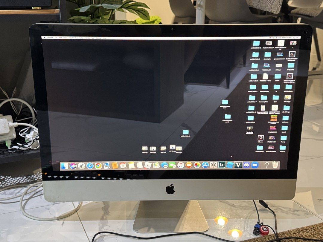 Apple iMac 27-inch (Mid 2010)65672425345795110