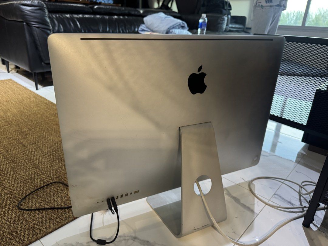 Apple iMac 27-inch (Mid 2010)65672425345795111