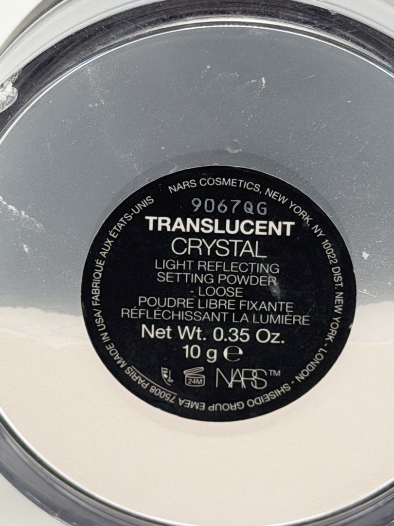 Authentic NARS Translucent Crystal 10g (Category: Makeup) located in Mandaluyong City. Submitted by elle_scent (Listing ID 1425567218, Image 2). Description: Authentic Guaranteed 10g please check the powder madami pa pong laman No Box Personal used switch to honey shade No puff Please check the scratches nilinis ko ng sponge yung cover 😬 Location Mandaluyong Lalamove Grab Manila Area JRS only for provincial Area Mode of payment Gcash or BDO.