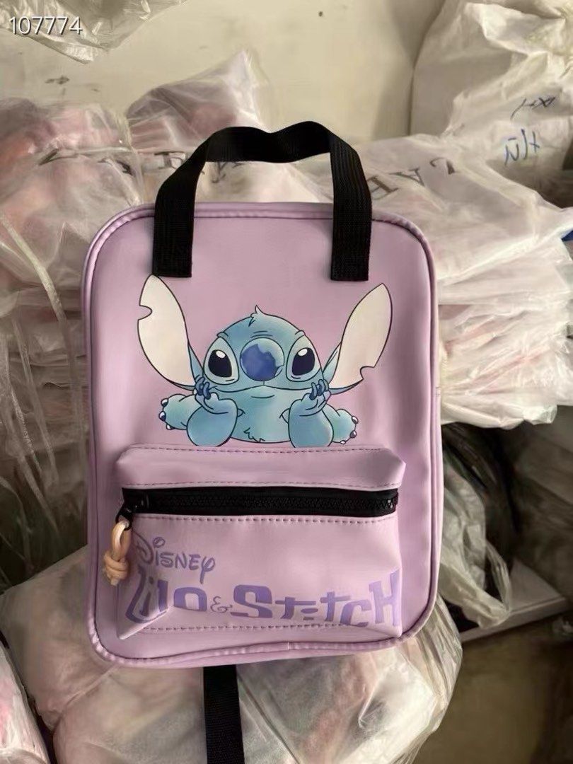 Backpack (Category: Other Babies Going Out Needs) located in Singapore. Submitted by glynis94 (Listing ID 1425471025, Image 3). Description: ZARA KIDS BAG 30*22*10CM AVERAGE .