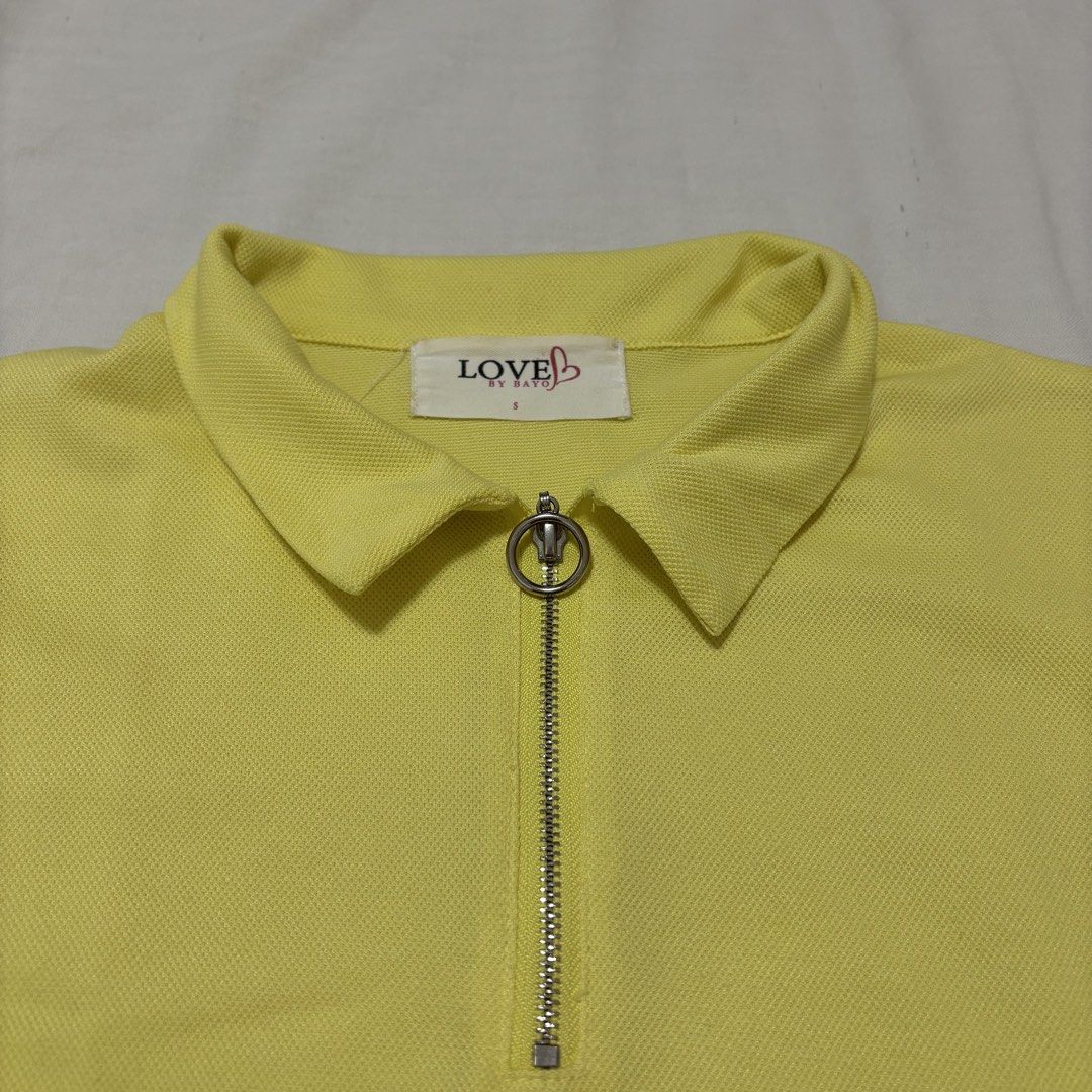 Bayo Yellow Polo Top (Category: Blouses) located in Cabuyao City. Submitted by nesse21 (Listing ID 1425548671, Image 2). Description: Love by Bayo Yellow Crop Top Size: Small Rfs: Decluttering .