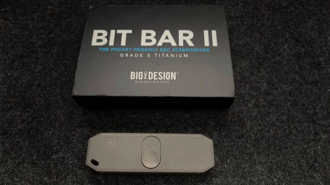 Big Idea Design Bit Bar II Titanium Screwdriver (Category: Home Improvement Tools & Accessories) located in Las Pinas. Submitted by mindlessghost (Listing ID 1425487607, Image 1). Description: Bit Bar II is a pocket-friendly EDC screwdriver made of Grade 5 Titanium. It features a sleek design with a sliding mechanism. The box is included. It is a compact and durable tool designed for everyday carry..