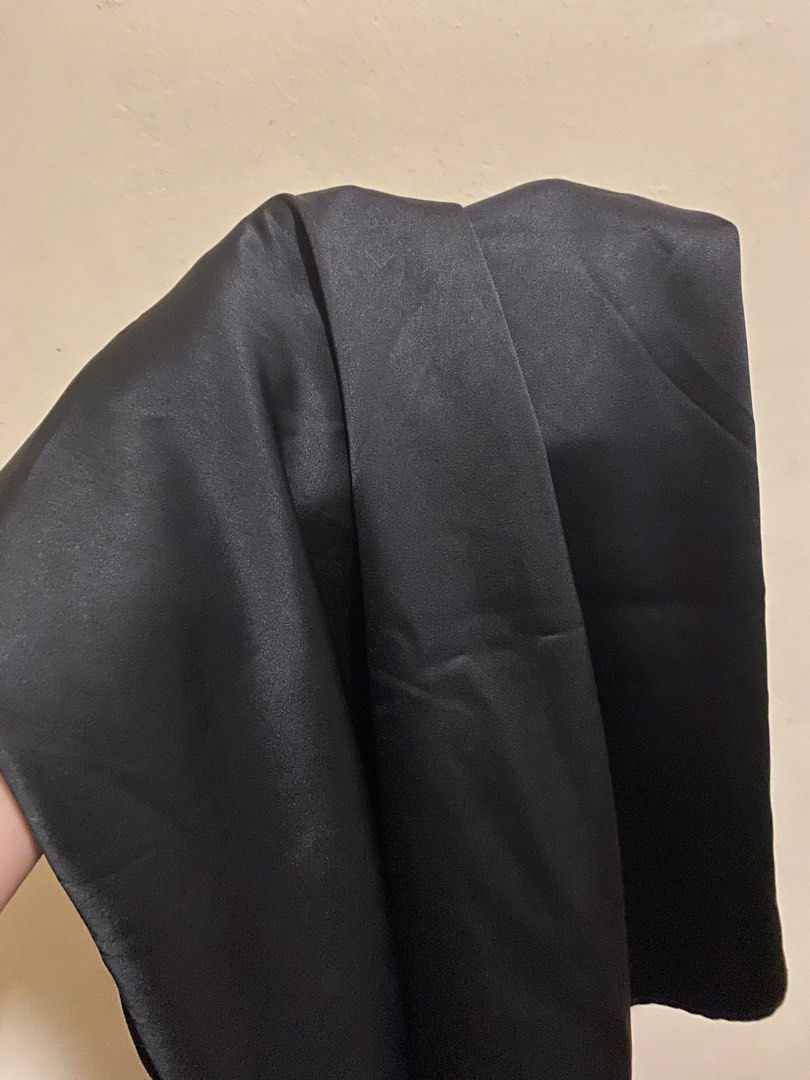 [BNWOT] Black Satin Midi Skirt (Category: Skirts) located in Quezon City. Submitted by dcltrrr8 (Listing ID 1425548741, Image 3). Description: Never been used. Waist 26-27” Length 31.5” Bought in Vietnam. Fabric is premium thick quality, not the thin ones you get from online stores. Also not stretchy and zip back closure. Not garterized. RFS: too big for me..