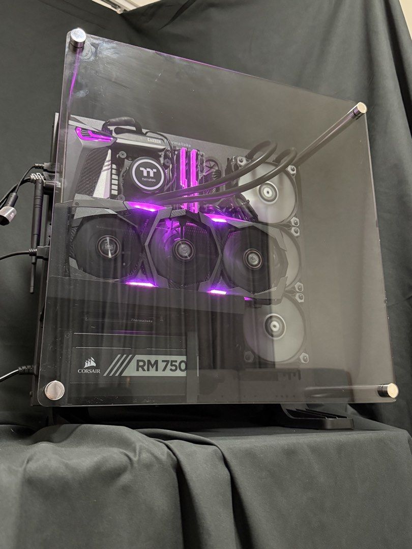 Budget Gaming PC with Open Case design65672426051586112