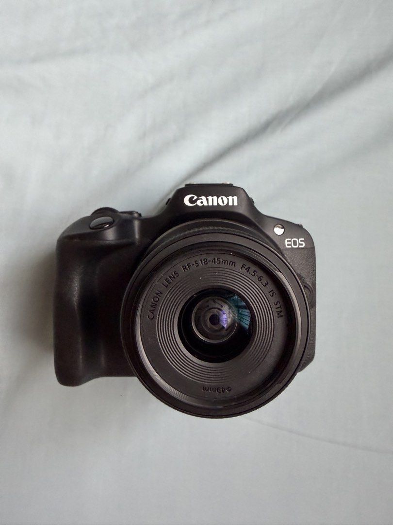 Canon EOS R100 Camera with Lens (Category: Cameras) located in Makati City. Submitted by shopping.acct18_ (Listing ID 1425515688, Image 1). Description: Like new used only thrice! Bought in Henry's Camera Uptown Mall 2/26/25 Complete accessories with box, receipt and FREE silicone case and tempered!.