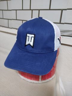 (Category: ) located in . Submitted by ek_thriftstore90 (Listing ID 1425613112, Image 1). Description: .