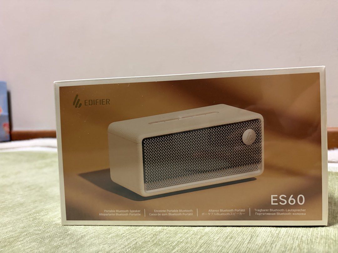 Edifier ES60 Portable Bluetooth Speaker - Ivory439541552980971520
