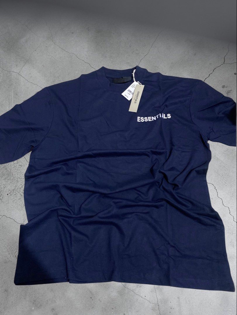 Fear of God Essentials Navy T-shirt (Category: Tshirts & Polo Shirts ) located in Manila. Submitted by erikartacs11833 (Listing ID 1425545084, Image 1). Description: W eticeta pm for more pic details.
