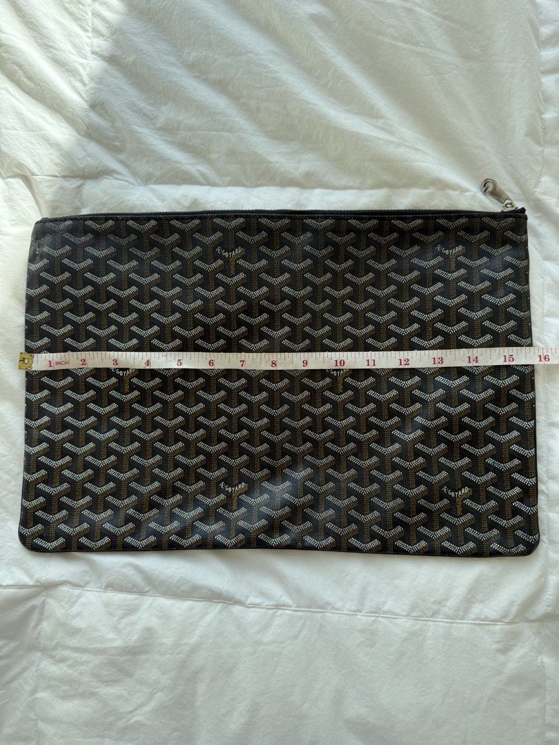 Goyard Clutch (Category: Luxury Bags & Wallets) located in Mandaue City. Submitted by melbafelis47966 (Listing ID 1425626290, Image 2). Description: .