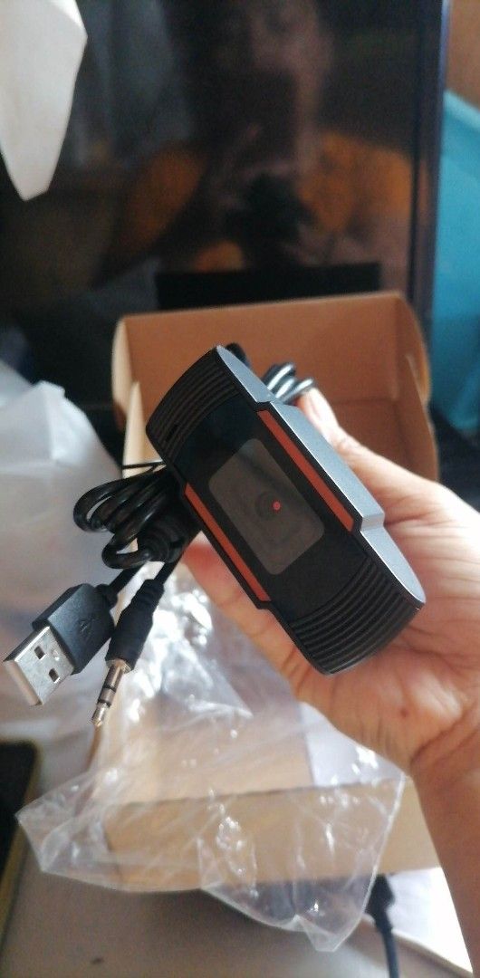 HD WEBCAM for PC and Laptop (Category: Webcams) located in Cebu City. Submitted by gracemarvin06 (Listing ID 1425450369, Image 2). Description: Hd Webcam Available for Sale ! Brand New and Good Quality Available pixels : 480p - 320 720p - 450 1080p - 550.