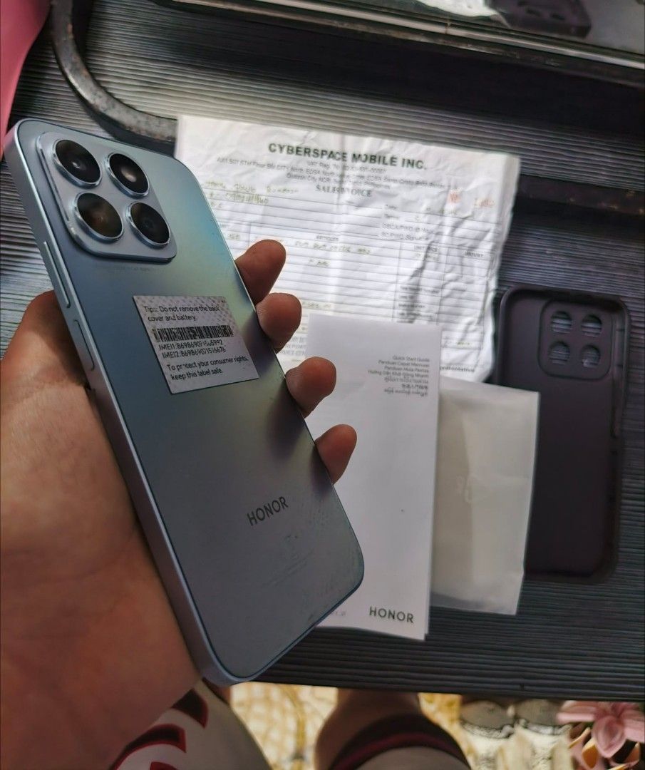 Honor X8B 8/512gb 108MP Camera Complete Package No issue (Category: Android Others) located in Manila. Submitted by nicszz (Listing ID 1425500231, Image 1). Description: Sale or Swap sa android na may add cash 8/512GB 108MP Camera Android Version 14 No issue Excellent Quality Makinis pa Check to sawa .