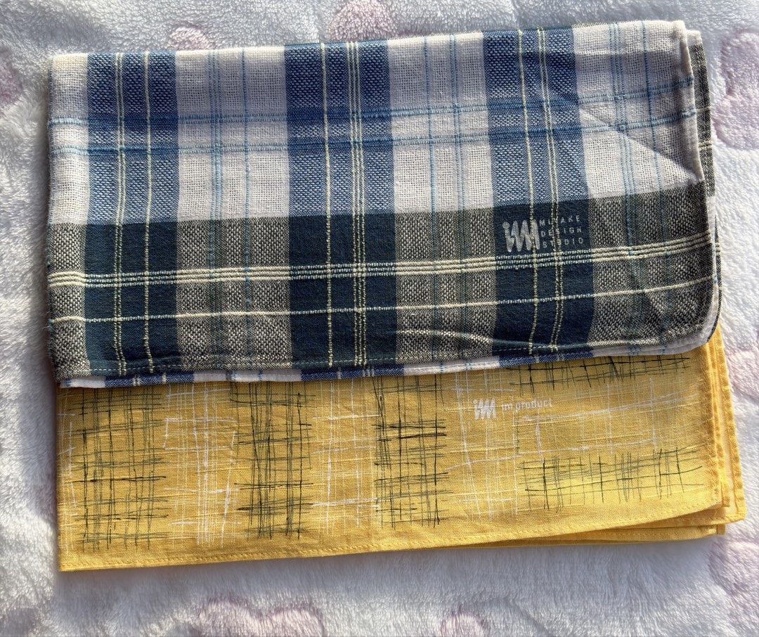 Issey Miyake handkerchief set (Category: Handkerchief & Pocket Squares) located in Cavite. Submitted by ML_Scents2021 (Listing ID 1425448008, Image 1). Description: Pre loved Good condition.