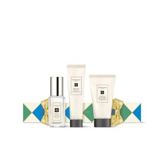 (Category: ) located in . Submitted by cosmedeals (Listing ID 1425526107, Image 1). Description: .