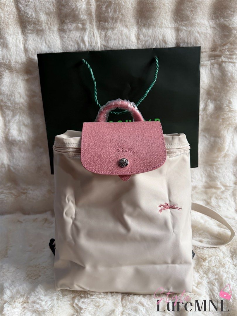 Longchamp Le Pliage Backpack (Category: Luxury Bags & Wallets) located in Quezon City. Submitted by styleluremnl (Listing ID 1425627867, Image 2). Description: .