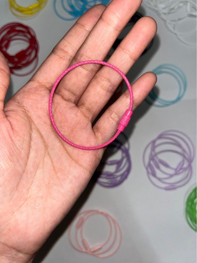 Loop Wires for Charm Beads (Category: Craft Supplies & Tools) located in Manila. Submitted by hellostellaa (Listing ID 1425528404, Image 2). Description: Random Color ₱250 50pcs ₱7 each Gcash.