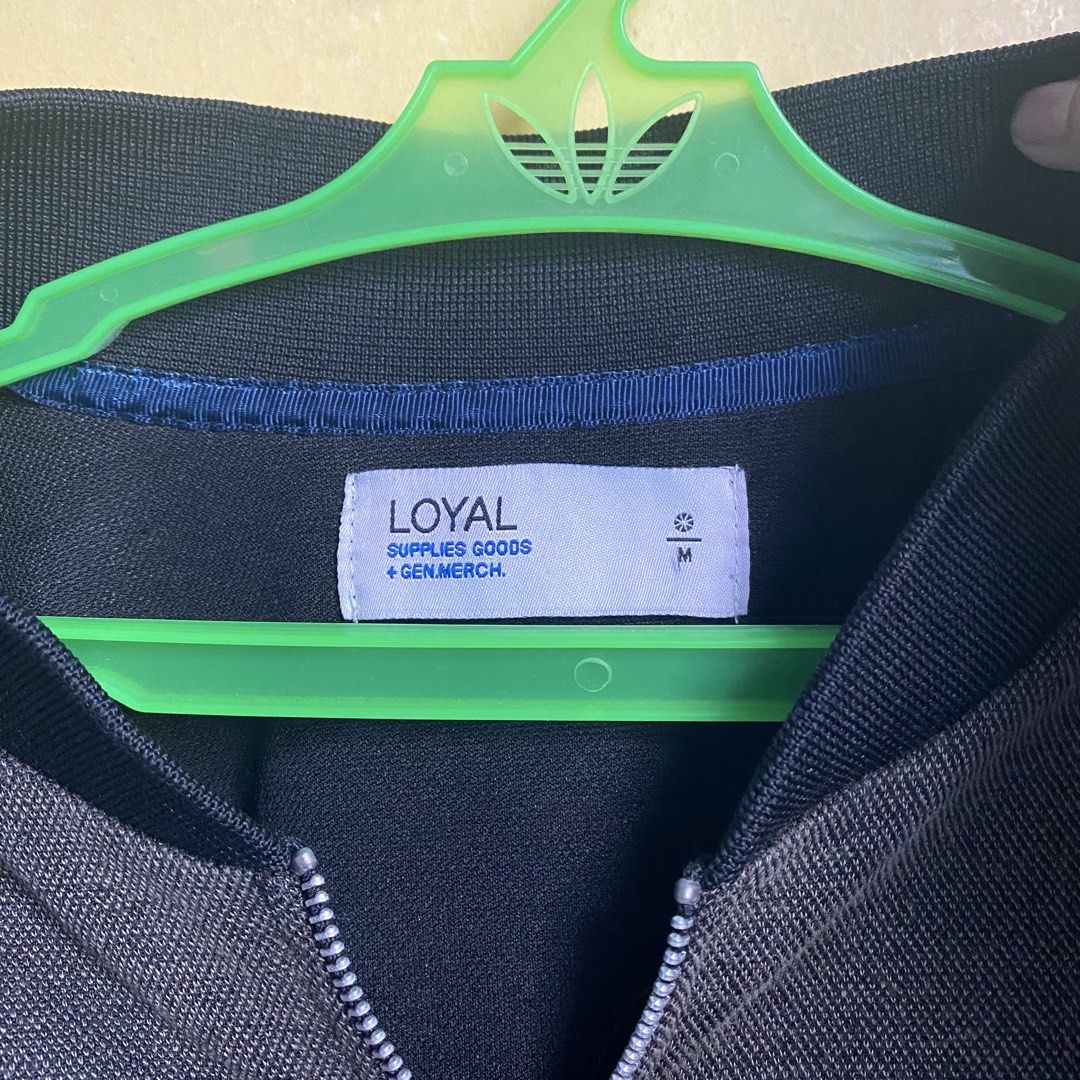 Loyal Supplies Goods + Gen Merch Jacket - Medium (Category: Coats, Jackets and Outerwear) located in Manila. Submitted by 0013mariane (Listing ID 1425467127, Image 2). Description: 📍Payment First Via Gcash 📍Tayuman Manila 📍Shipping fee charge to buyer via J&T Express or Lalamove 📍Open for meet up/ pick up around Tayuman Manila only .